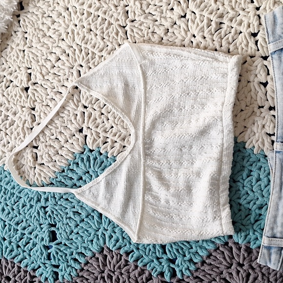 Zara top & jean shorts - Picture 5 of 7